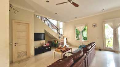 Rumah Mewah di Kawasan Gading Serpong Pondok Hijau Golf, Tangerang, LB 414m², Harga 9,5 Miliar