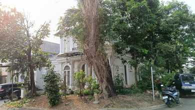 Rumah Area Premium BSD, Tangerang - Harga Menarik 5,5 Miliar