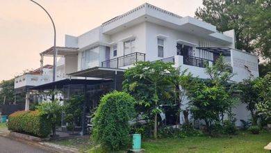 Jual Rumah Eksklusif LT 225 m2 di BSD, Tangerang