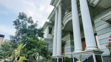 Rumah Elite di Kawasan Pekayon, Bekasi, LB 399m², Harga 7 Miliar