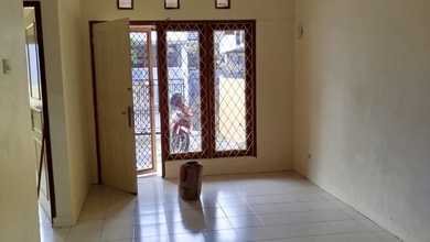 Disewakan Rumah Terjangkau di Harapan Indah, Bekasi, LT 96m²