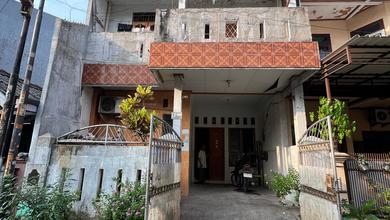 Promo Rumah di Kranji, Bekasi, LB 215m², Harga 750 Juta