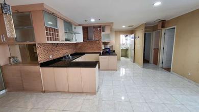 Apartemen Nyaman Dijual Cepat di Kelapa Gading, Jakarta Utara, Harga Menarik!