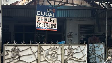 For Sale rumah Eksklusif di Tambora, Jakarta Barat - LT 180m²