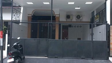 Rumah Area Premium Pondok Kelapa, Jakarta Timur - Harga Terbaik 3,3 Miliar