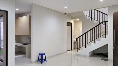Rumah Sewa Nyaman Lokasi BSD Eminent, Tangerang, LB 101m²