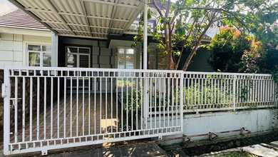 Jual Rumah Siap Huni area Tanah Sareal, Bogor, Luas 136 m2