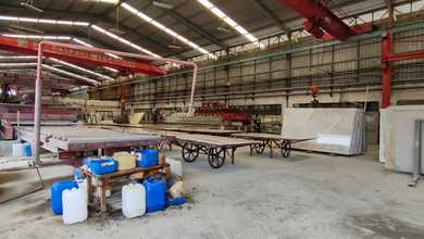 Pabrik Di Jalan Raya Gunung Putri Luas Tanah 1.9 Ha