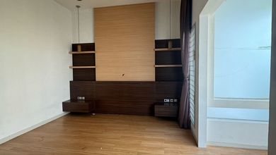 Rumah Elegan di Green garden, Jakarta Barat, 5 Kamar Tidur, LT 180m²