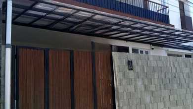 Hunian Elegan di Pemecutan Kelod, Denpasar, 3 Kamar Tidur, LT 160m²