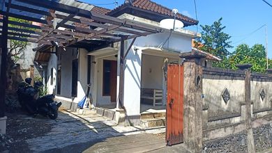 Jual Rumah Strategis di Denpasar Barat, Denpasar - LT 138m²