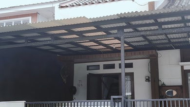 Jual Rumah Strategis di BSD, Tangerang Selatan - LT 98m²