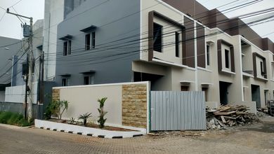 Kos Exclusive Pesan Bangun 3 Lantai Di Tembalang Dekat Undip