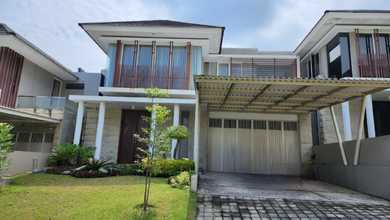 Rumah Elite di Kawasan Tembalang, Semarang, LB 300m², Harga 6,5 Miliar