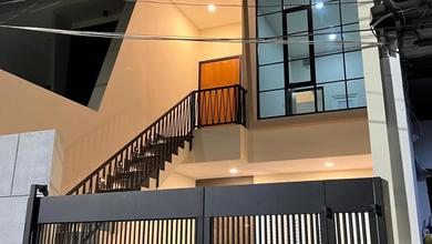 Jual Rumah Mewah LT 90 m2 di Tomang, Jakarta Barat
