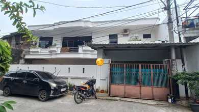 Rumah Elegan di Penjaringan, Jakarta Utara, 4 KT, LT 150m²