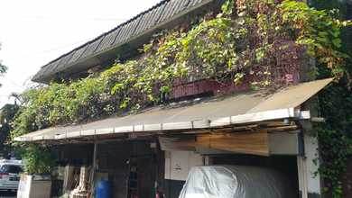 Promo Rumah di Pasar Rebo, Jakarta Timur, LB 500m², Harga 1,8 Miliar