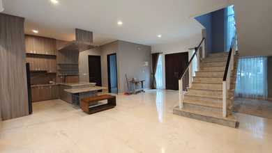 Rumah Area Luxury Golf Island, Jakarta Utara - Harga Terbaik 5,9 Miliar