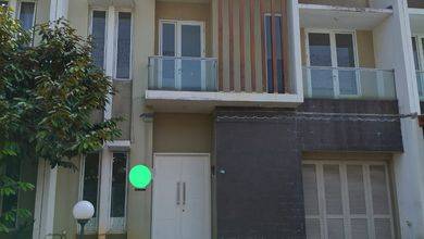 Rumah modern dengan Luas 163 m2 Daerah Gading Serpong, Tangerang
