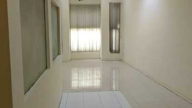 Ruko 2lantai Jl. Raya Boulevard Kelapa Gading, Jakarta Utara