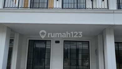 Rumah Sewa Murah Lokasi Pantai Indah Kapuk 2, Jakarta Utara, LB 800m²