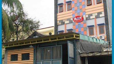 Dijual Gedung Tempat Usaha Lokasi Jelambar