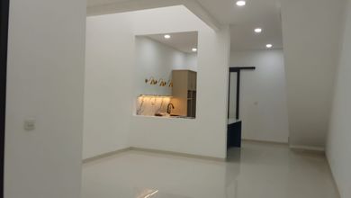 Rumah Area Premium Metland Puri, Jakarta Barat - Harga Menarik 2,65 Miliar