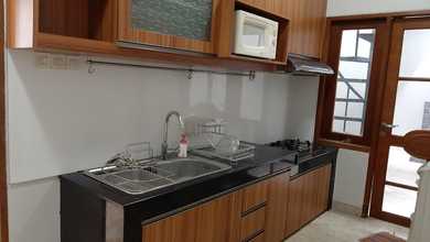 Rumah Sewaan Murah di Kalibata, Jakarta Selatan, 4 KT, Harga 225 Juta /tahun