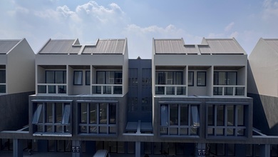 Ruko Strategis 2 Fasade 3 Lantai Lokasi Strategis di Delrey Business Town, BSD City - Tangerang