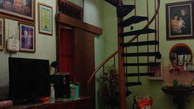 Rumah Mewah di Kawasan Fatmawati, Jakarta Selatan, LB 218m², Harga 6,5 Miliar