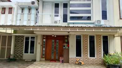 Kesempatan Langka, rumah Mewah di Jagakarsa, Jakarta Selatan, LB 180m²