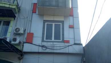 Disewakan Ruko 4 1/2 Lantai Parkir Luas di Pejaten Pasar Minggu, Jakarta Selatan