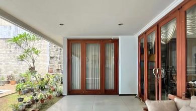 Hunian Elegan di Radio Dalam, Jakarta Selatan, 5 KT, LT 792m²