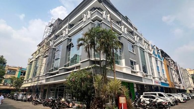 Ruko Gandeng 2 Siap Huni Letak Strategis di Komplek Ruko Itc Fatmawati, Jakarta Selatan