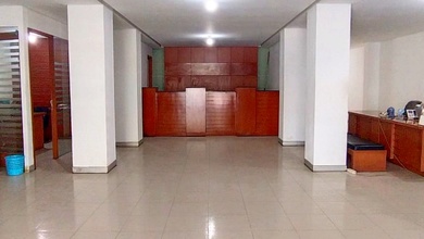 Gedung 3 Lantai Siap Huni Strategis di Sunter Jakarta Utara