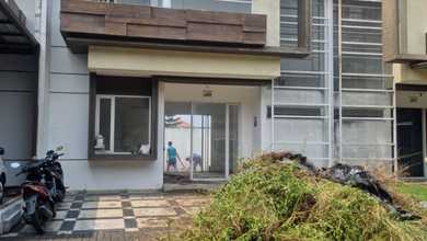 Rumah Mewah LT 144 m2, area Panongan, Tangerang