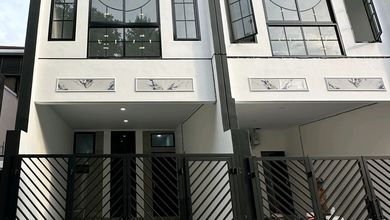 Rumah Dijual di Tanjung Duren, Jakarta Barat, LB 90m², Harga Terbaik!