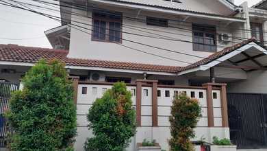 Hunian Prestisius di Kawasan Kemang, Jakarta Selatan, LB 450m², Harga 14,8 Miliar