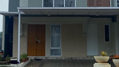 Jual Segera Rumah Elit area BSB City, Semarang, Luas 180 m2