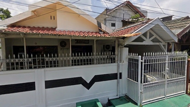 Penawaran Langka, rumah Mewah di Mulyorejo, Surabaya, LB 200m²