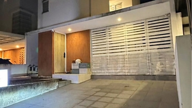 Kesempatan Rumah di Jangli, Semarang, LB 61m², Harga 2,1 Miliar