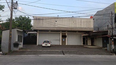 Ruang Usaha Komersil Bawah Njop Cocok Bisnis/ Kuliner