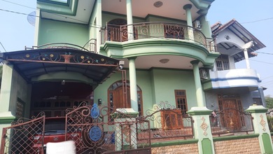 Rumah Favorit di Ngaliyan, Semarang, 7 KT, Harga 2,25 Miliar