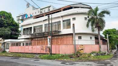 Rumah Cocok Usaha Bisnis Dekat Hotel Cokro