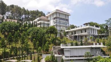 Hotel Aktif Tawangmangu Full Furnish Area Tempat Wisata