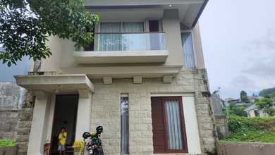 Penawaran Langka, rumah Prestisius di Jangli, Semarang, LB 147m²