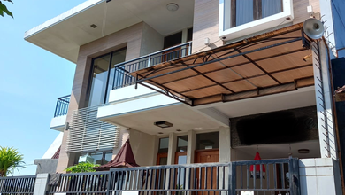 Hunian Mewah di Pudak Payung, Semarang, 5 Kamar Tidur, LT 580m²