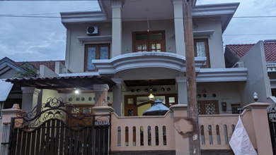 Promo Rumah di Ngaliyan, Semarang, LB 196m², Harga 1,9 Miliar