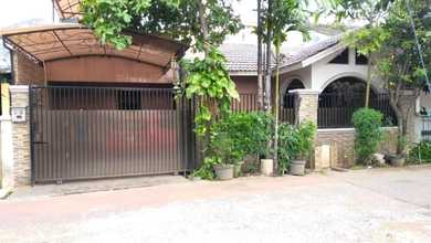 Rumah Favorit di Pondok Gede, Bekasi, 3 KT, Harga 1,4 Miliar