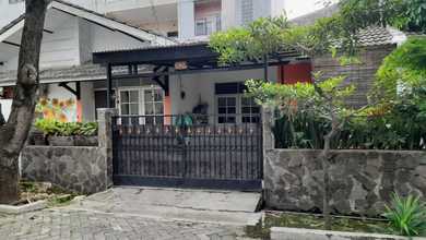 Kesempatan Rumah di Medan Satria, Bekasi, LB 120m², Harga 1,2 Miliar